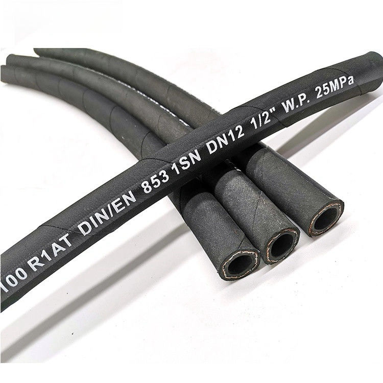 ความดันสูง 3/8 1sn ผูกเชือกไฮดรอลิก ท่อ SAE 100r1 En853 ความดัน น้ํามันเชื้อเพลิงอุตสาหกรรม